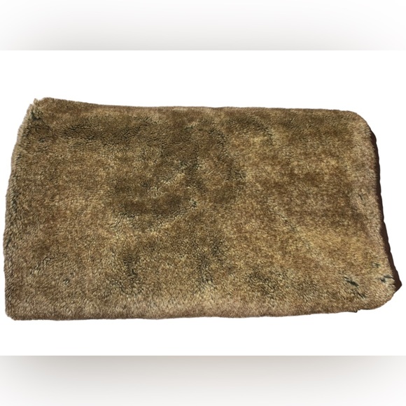 Pottery Barn faux fur brown throw blanket - Picture 5 of 8